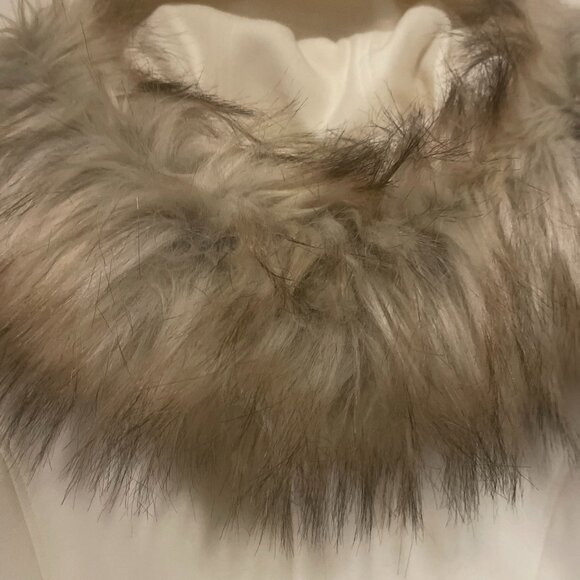 NWOT CALVIN KLEIN White Brown DUFFLE COAT TOGGLE ZIP Removeable FUR HOOD XL! - Picture 7 of 8